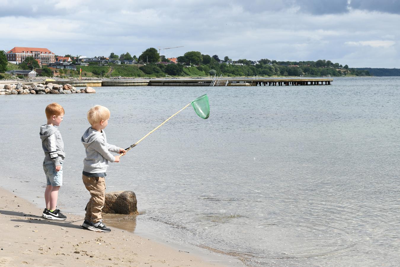 Børn leger på Østerstrand