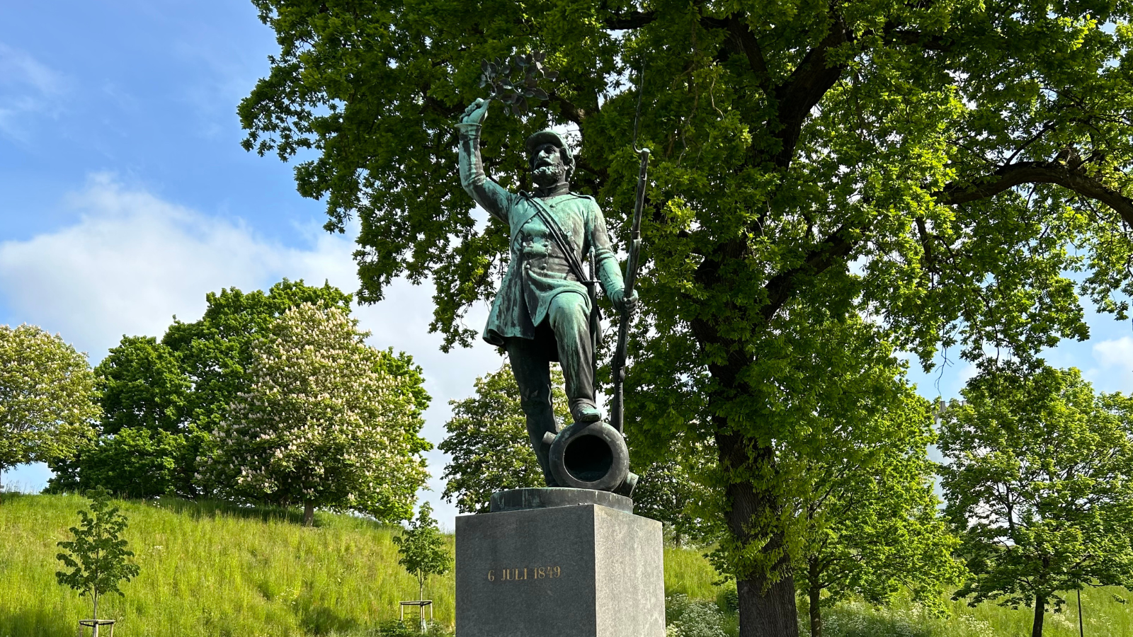 Landsoldaten på Landsoldatpladsen