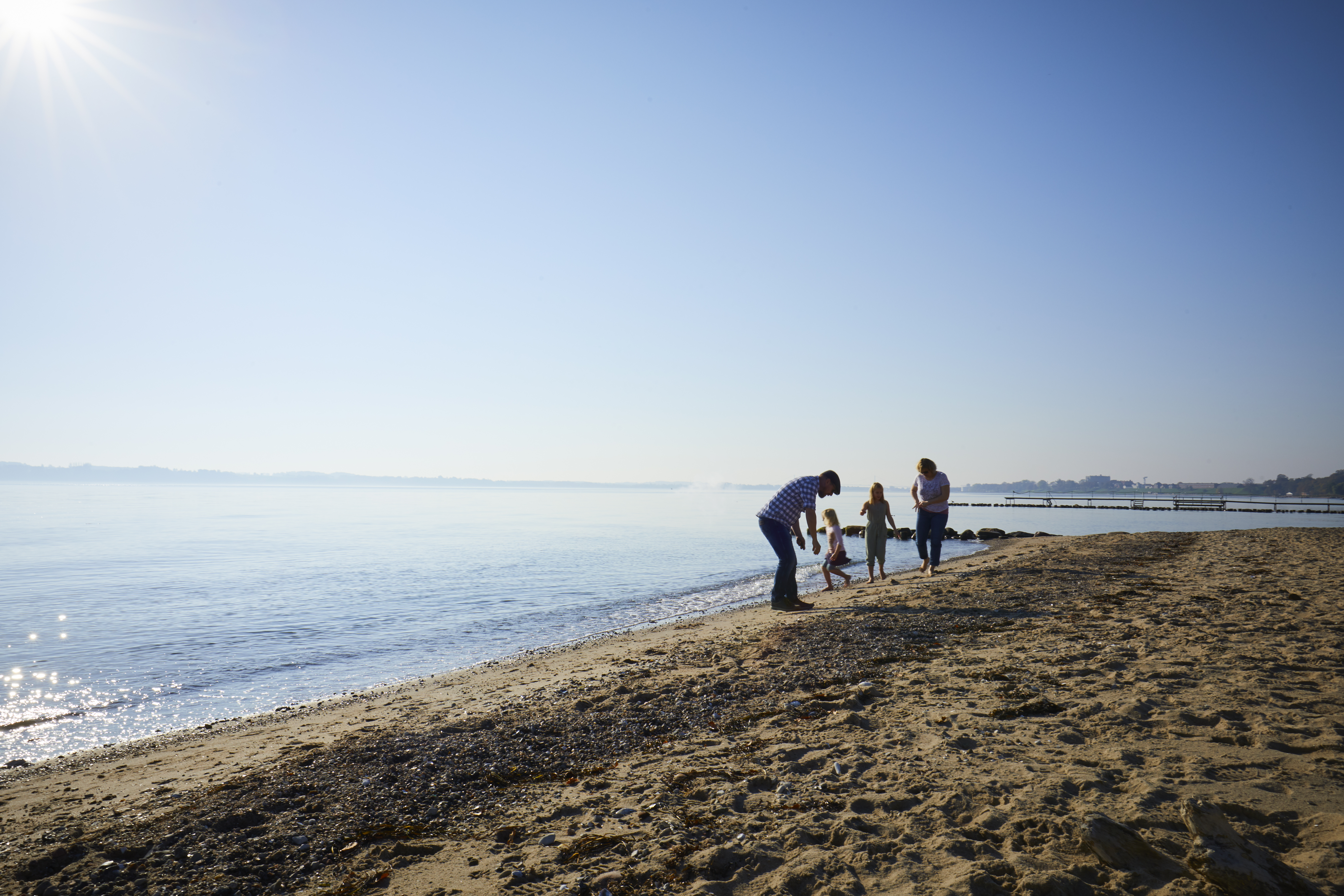 Familie på Hyby Strand