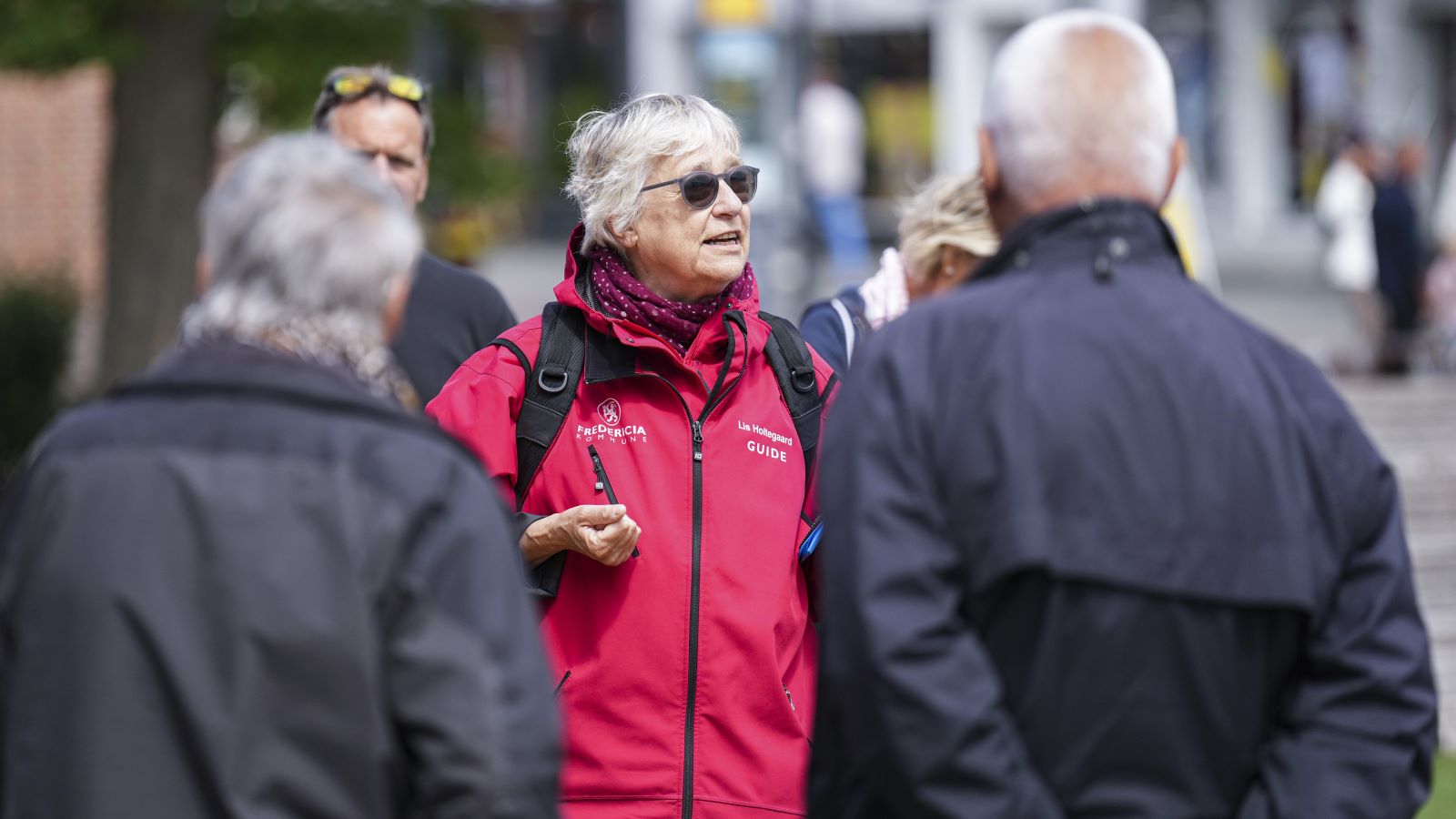 Guide viser rundt på en guidet tur i Fredericia.