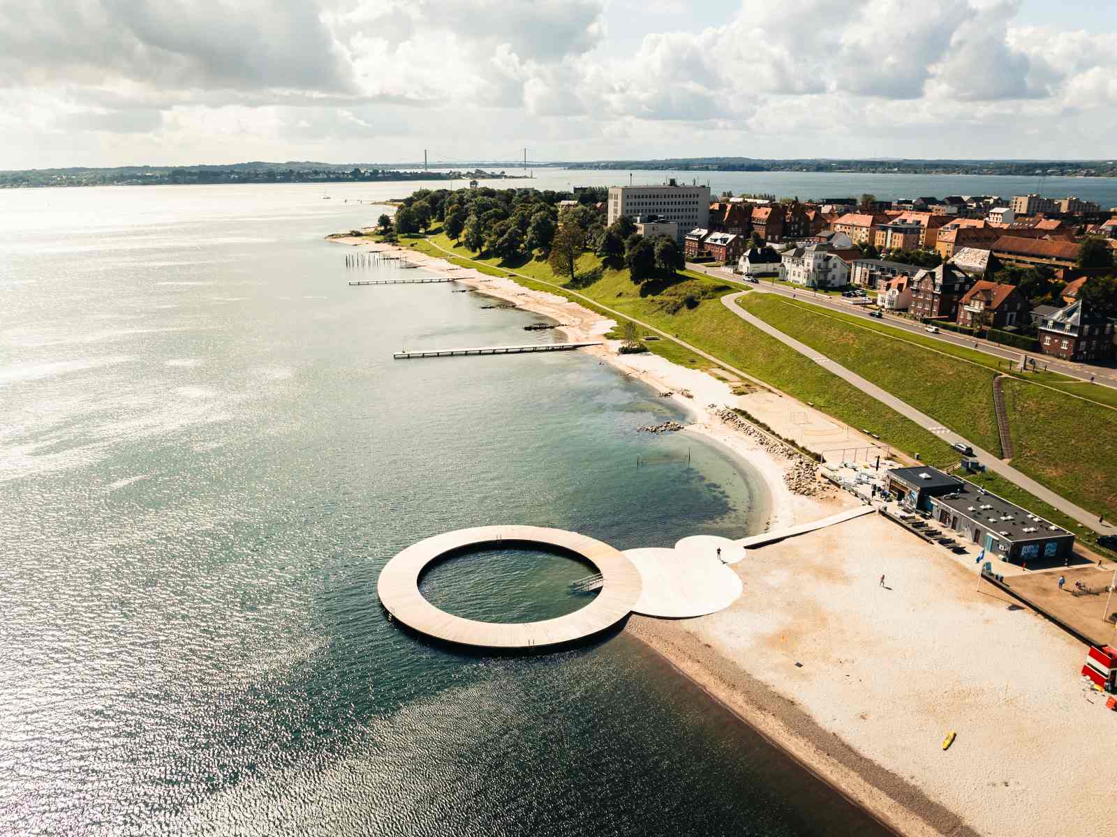 Østerstrand cirkelbroen